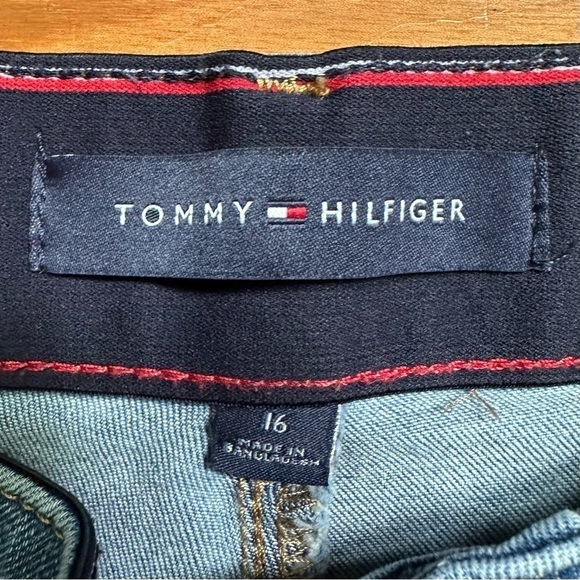 Tommy Bahama Jeans - Picture 7 of 11